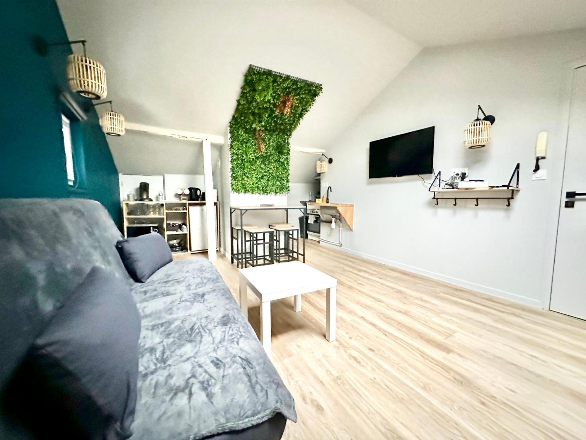 Le Florissant, Intime Et Raffine Apartment Лимож Екстериор снимка